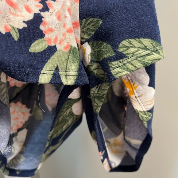 Cute Romper (Size XL) - Picture 3 of 7